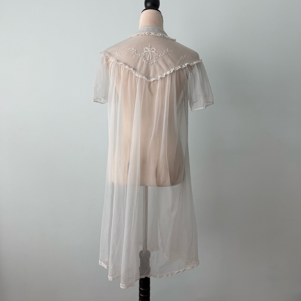 🤍 Rogers Vintage Sheer Peignoir Nightgown Light Blue Embroidered Front & Back 🤍 - Picture 7 of 14